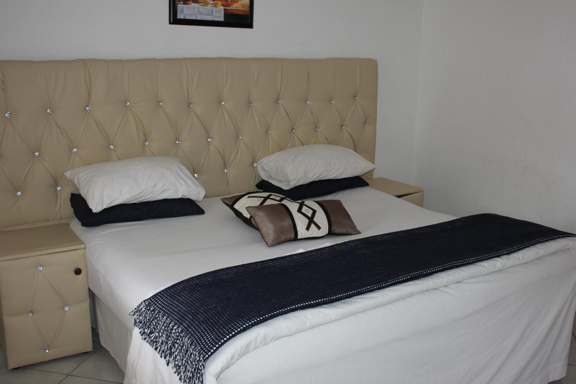 Tzaneen Guest House Bagian luar foto