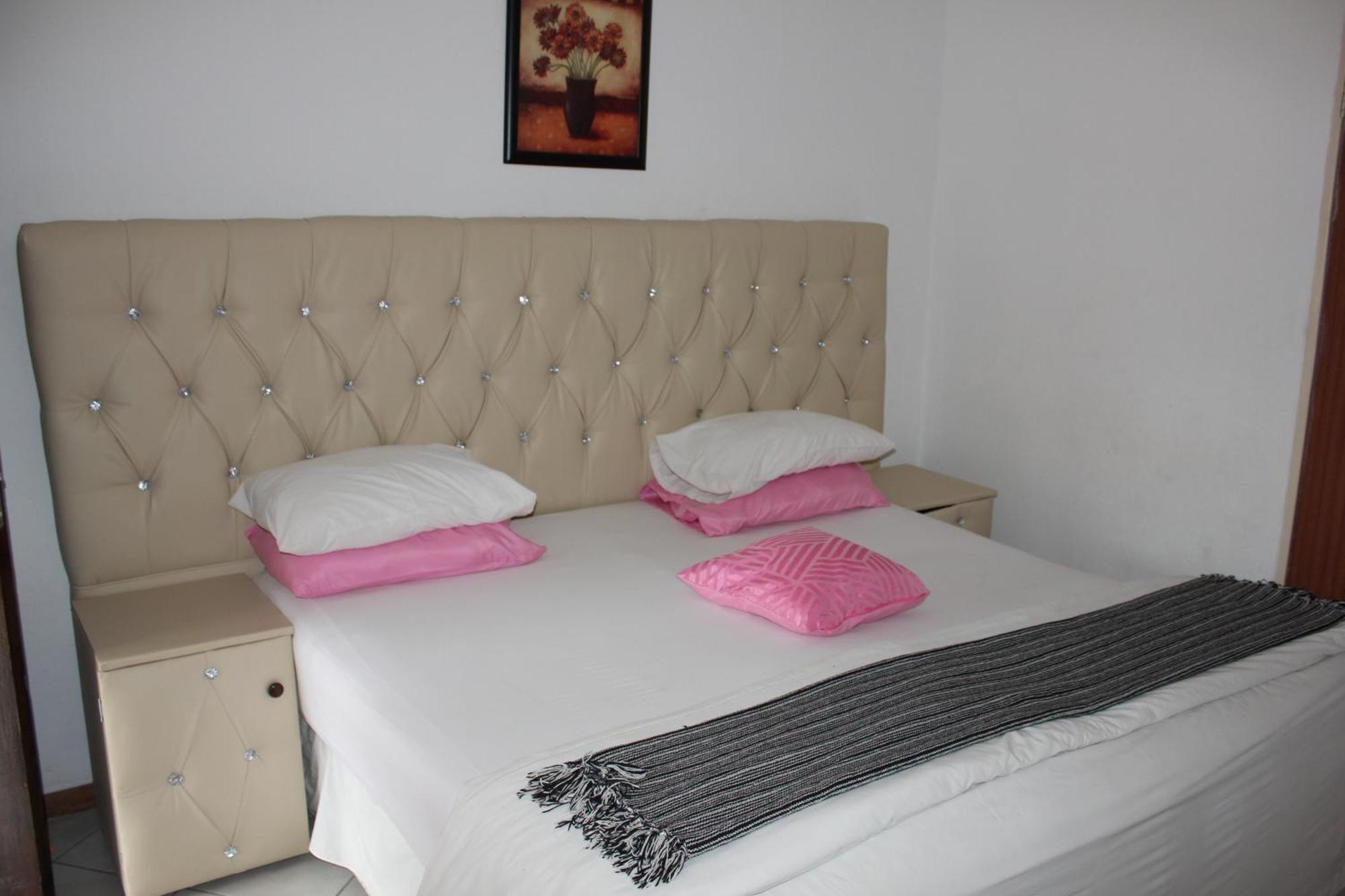 Tzaneen Guest House Bagian luar foto