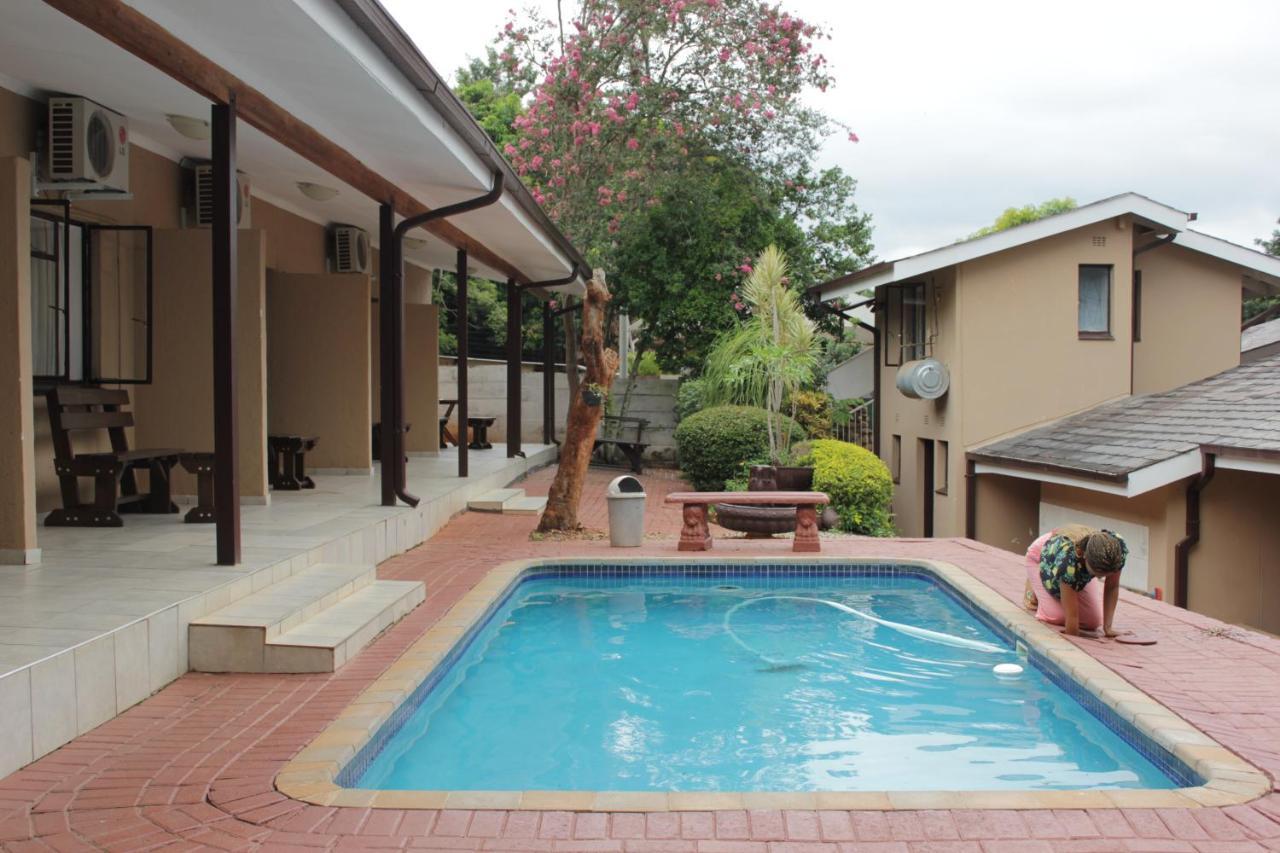 Tzaneen Guest House Bagian luar foto